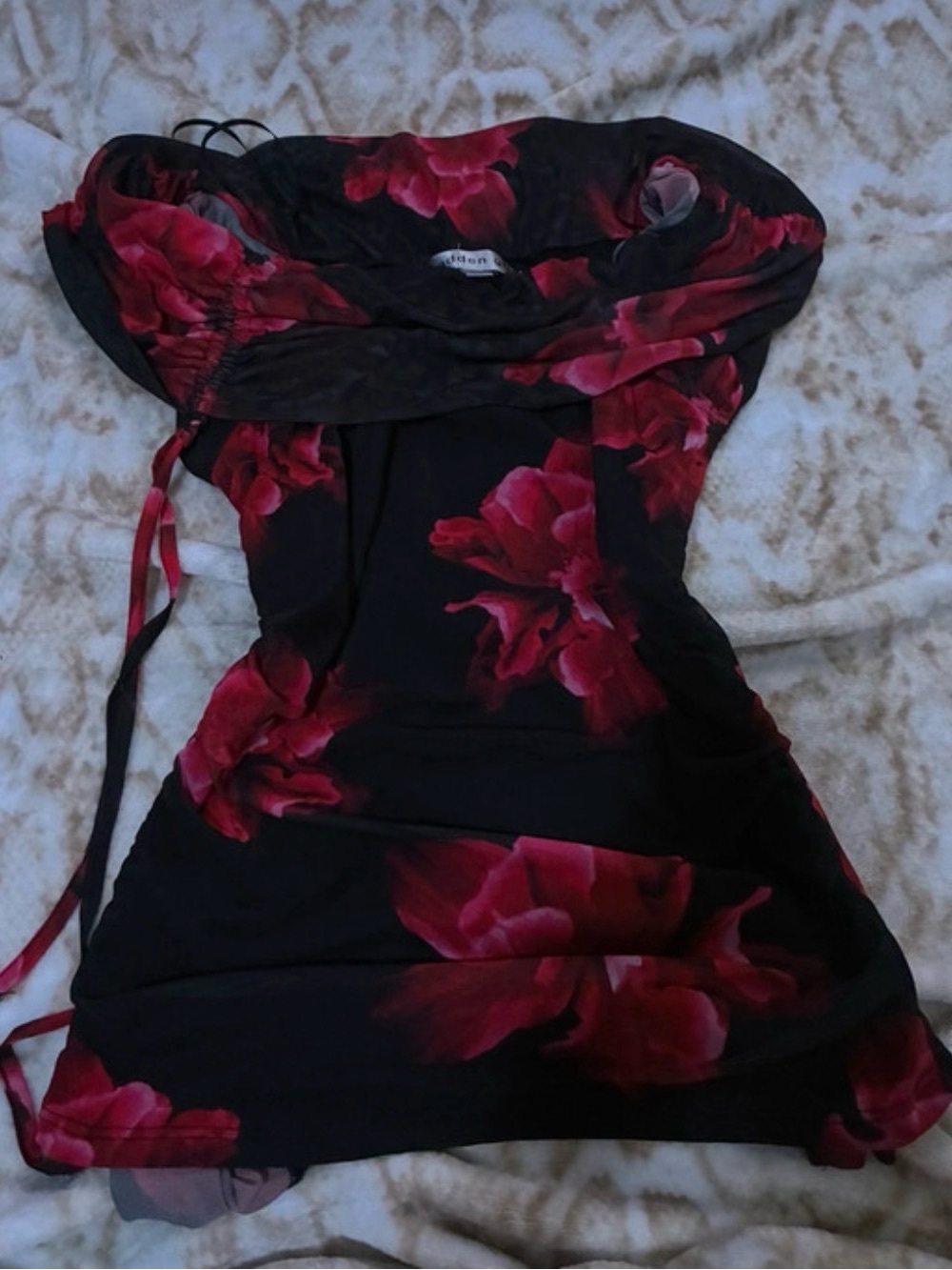 Black Long-Sleeve Women’s Top with Red Floral Print